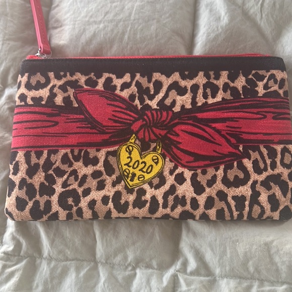 Like New Brighton Canvas Pouch - Picture 3 of 4